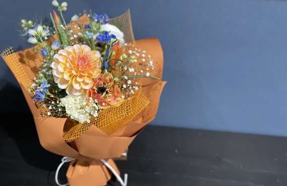 父の日にお花を渡してみませんか？｜茨城の花屋ならご要望を形にするFlowersNana.